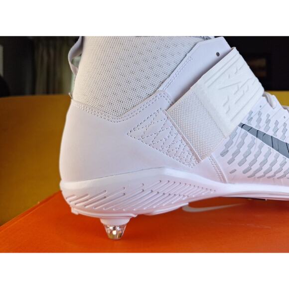 NEW Nike Men’s SIZE 16 Alpha Menace Pro 2 Mid Football Cleats White Grey Black main image 15